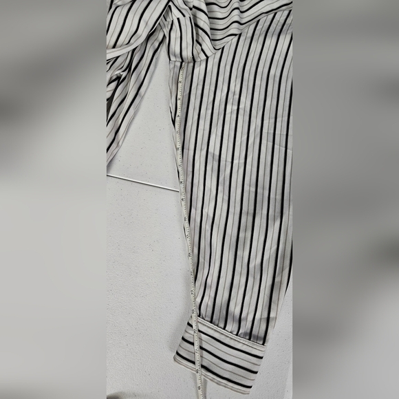 Rachel Zoe Striped Oversized Loose Fit Pin Stiped Womens Long Sleeve Blouse Top - Picture 10 of 10